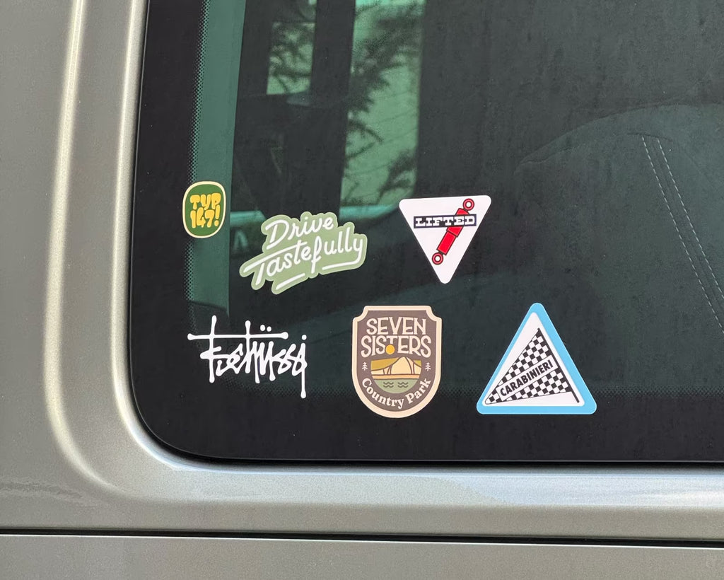 Sticker Set mit Drive Tastefully, Porsche, Mille Miglia und typ147